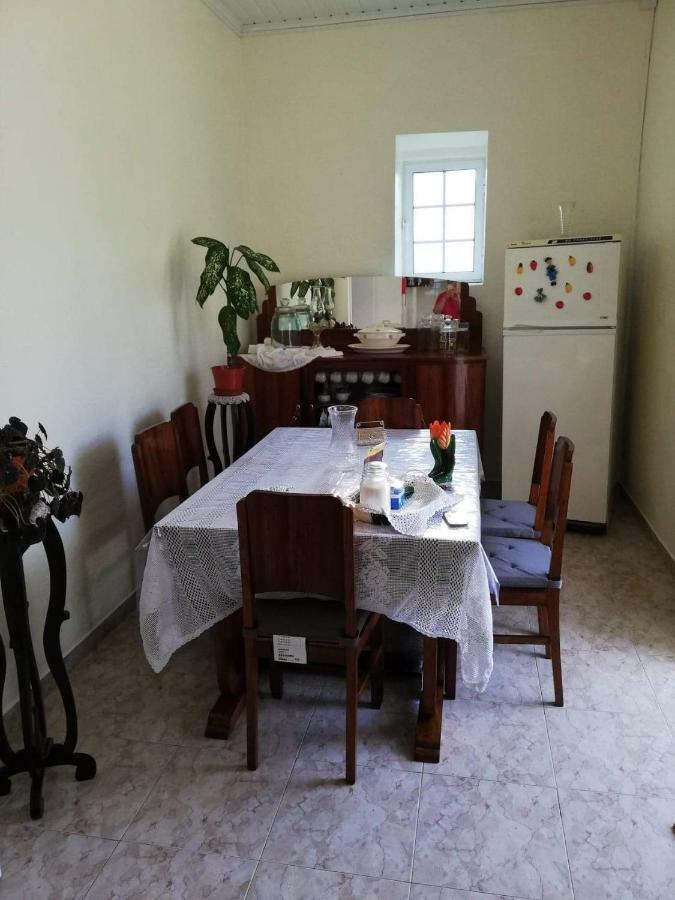 앙그라두에루이스무 Grannys House 빌라 외부 사진